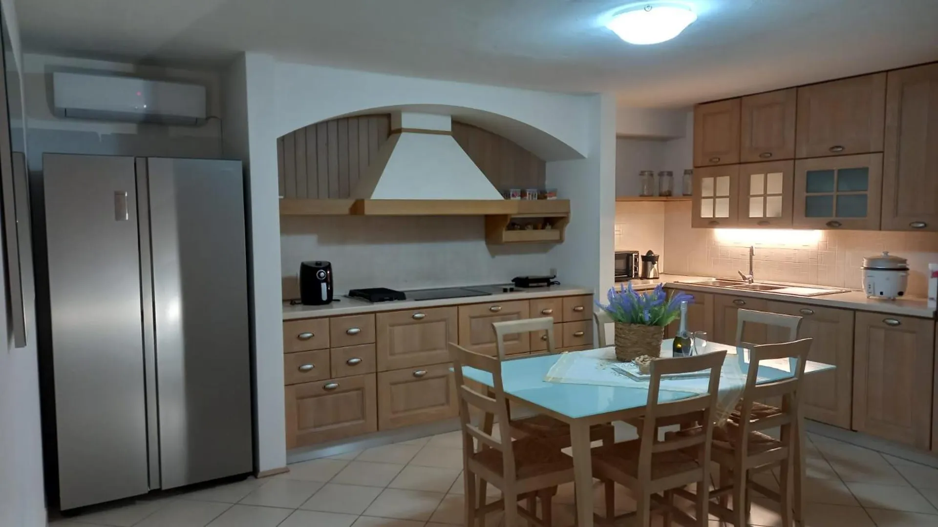 Lilly House Bed & Bike Villa Cortona 0*,