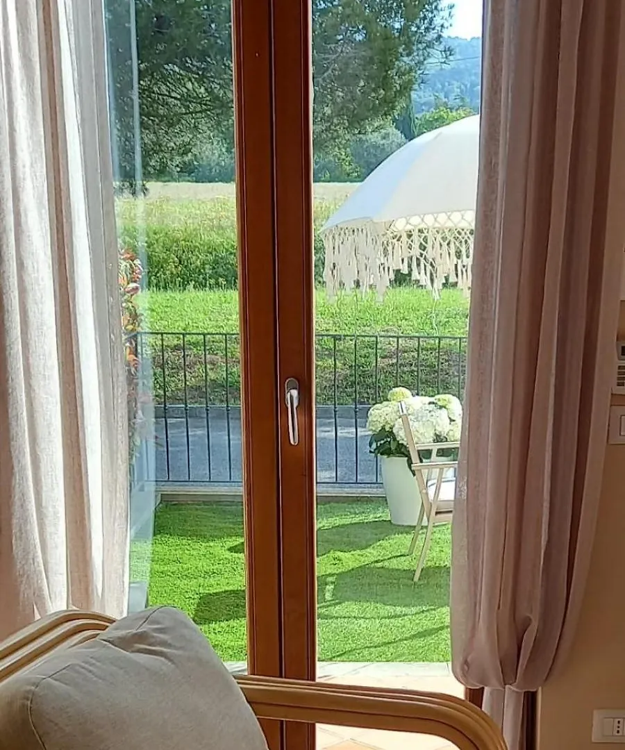 Lilly House Bed & Bike Villa Cortona Italy